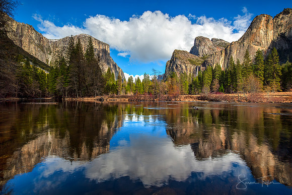 Yosemite Valley View Reflection