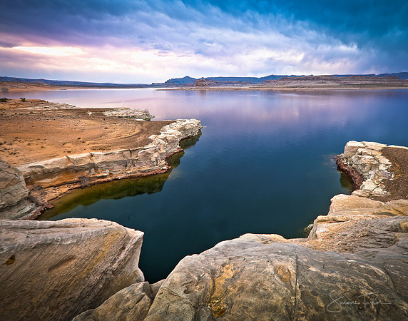 Lake Powell - Glen Canyon Spring Sunset